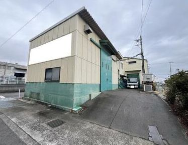 売工場 一宮市伝法寺 土地：184坪 鉄骨造2F:153坪 クレーン付