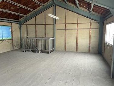 貸倉庫 碧南市六軒町３丁目  鉄骨造2F:380m²（114.94坪）