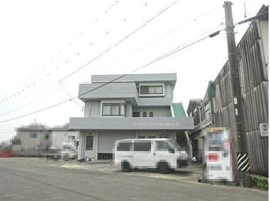 売工場付住宅 半田市 土地：80坪 鉄骨造3F:90坪