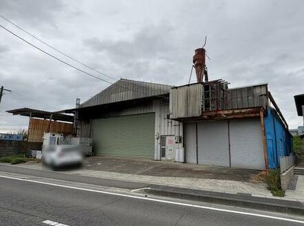 貸倉庫 三重県津市高茶屋小森町 鉄骨造2F:553.12㎡（167.31坪）