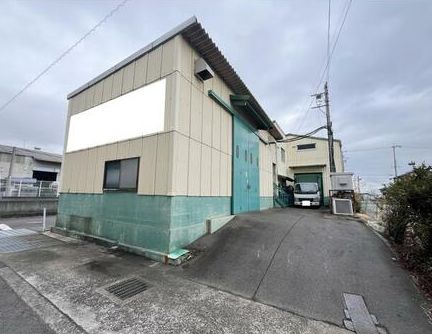 売工場 一宮市伝法寺９丁目 土地：184坪 鉄骨造2F:153坪 クレーン付