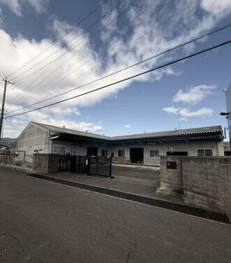 貸工場 岐阜県本巣市 鉄骨造2F：223.10坪 クレーン付
