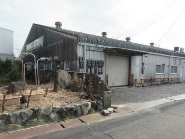 売倉庫 三重県四日市市 土地：305坪 鉄骨造1F:228坪