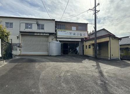 貸倉庫 岡崎市稲熊町字後田 軽量鉄骨造2F：410.30m²（124.11坪）