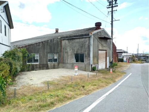 売工場 西尾市中畑町 土地：1555坪 建物：151坪