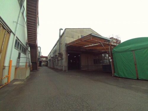 【貸倉庫】一宮市開明字小原道東 鉄骨造2F：1,375.35㎡（416.04坪）