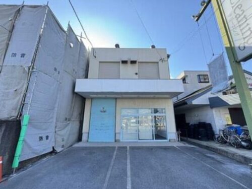 【貸倉庫】岡崎市伊賀町字３丁目  鉄骨造3F/B1F：490.36m²（148.33坪）