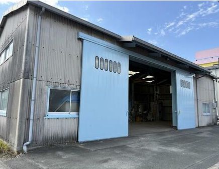 貸工場 豊川市御油町東井領 鉄骨造1F:36.97坪 クレーン付