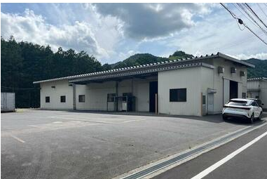 【貸工場】岐阜県下呂市金山町東沓部 鉄骨造1F：1,897.78m²（574.07坪） ホイストクレーン付