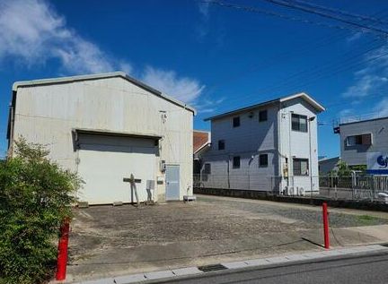 売倉庫 三重県鈴鹿市 土地：156坪 鉄骨造1F：44坪