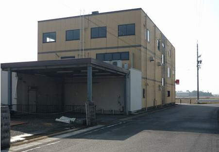 【貸工場・倉庫】三重県鈴鹿市鈴鹿ハイツ  鉄骨造3F：911.63m²（275.76坪）