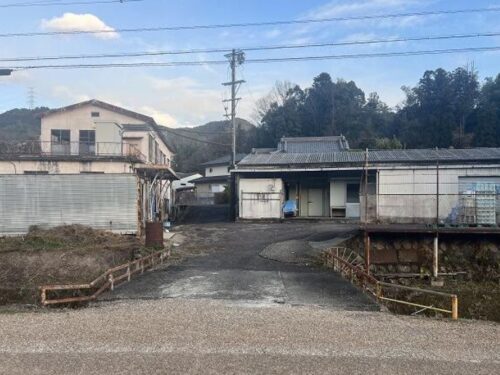 売工場 岐阜県美濃市 土地：366坪 鉄骨造1F:62坪